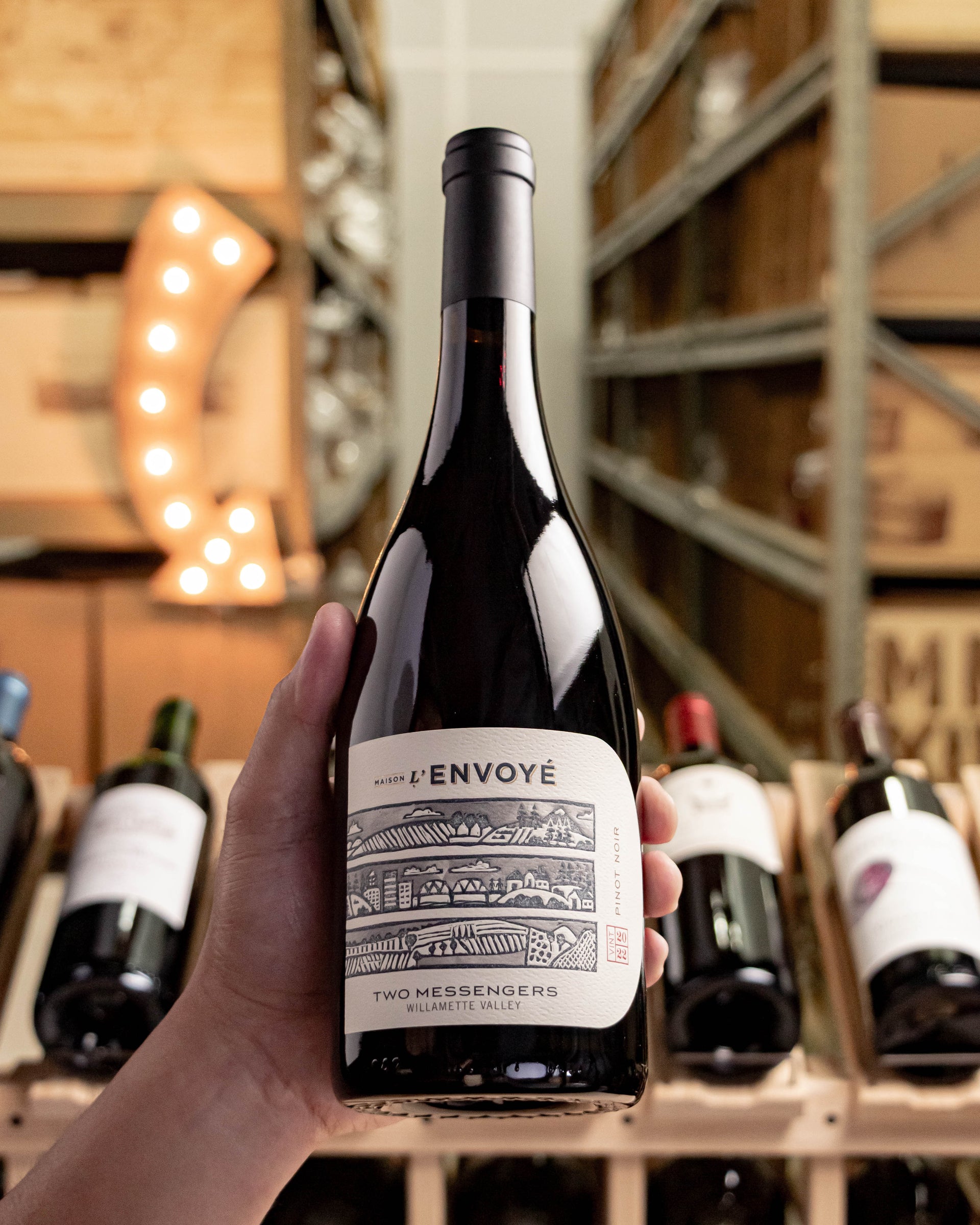 Maison L'Envoyé Pinot Noir Two Messengers Willamette Valley 2022