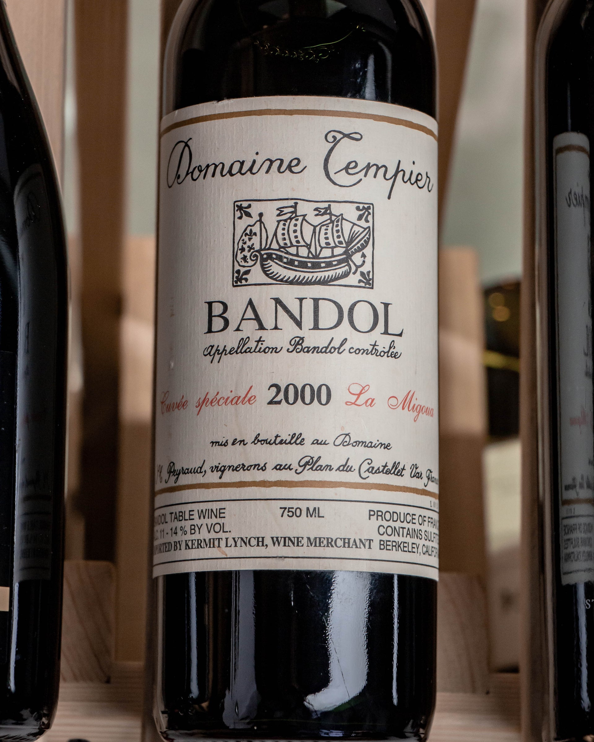 Domaine Tempier Cuvee Speciale La Migoua Bandol 2000 (stained label)