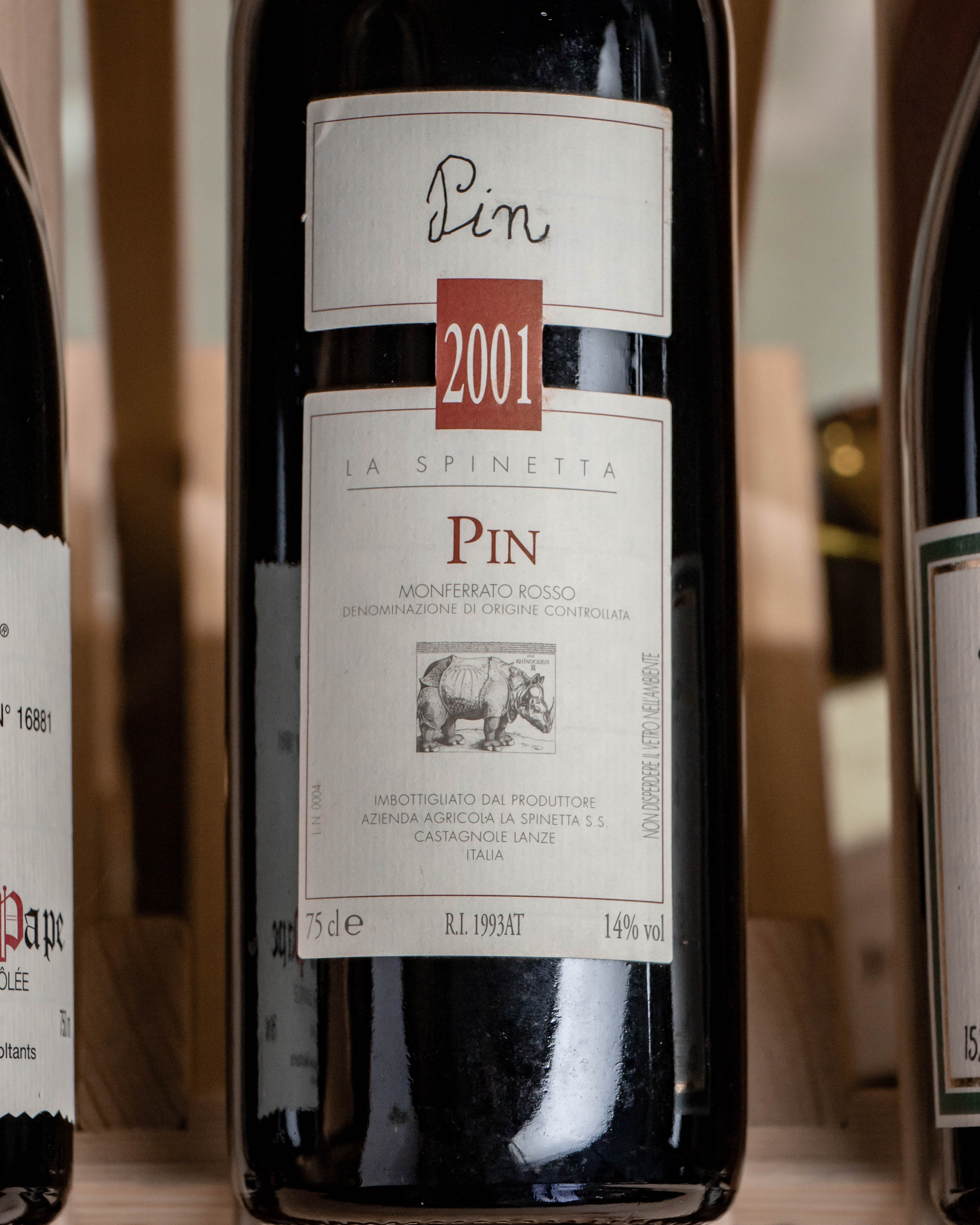 La Spinetta Rosso Pin Monferrato 2001 (damaged stained label
