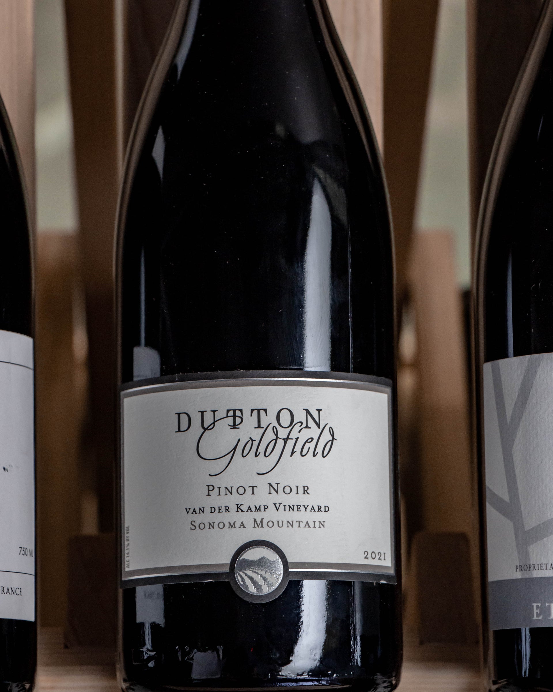 Dutton-Goldfield Van der Kamp Pinot Noir Sonoma Mountain 2021